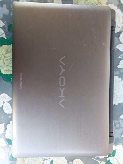 Laptop Medion Akoya E 6240T