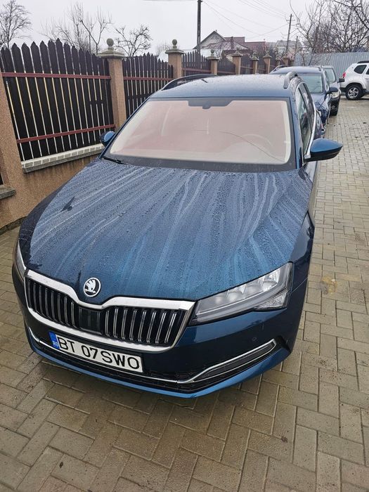 Vând Skoda Octavia