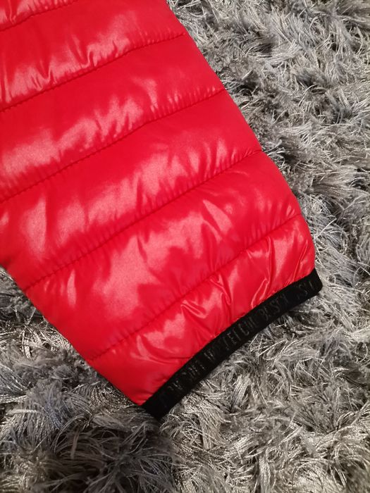 Vand geaca primavara baieti 12-13 ani, Reserved