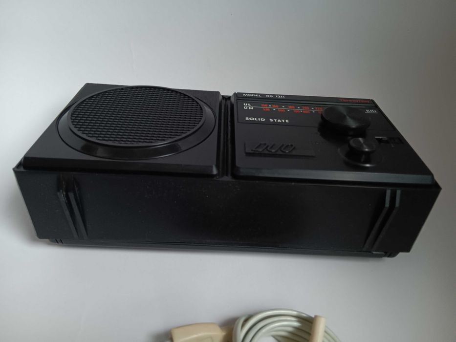 Radio vechi Romanesc Tehnoton Duo Model RS 1211, de colectie, comunism