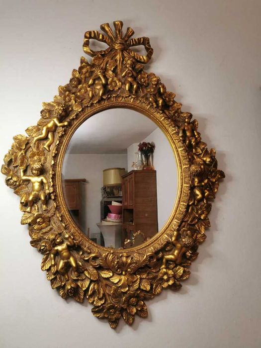 Oglinda vintage cu ingeras