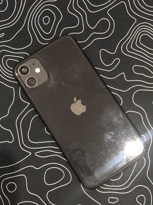 iPhone 11 без дисплея, рабочий.