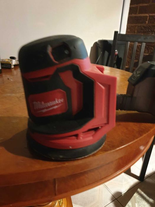 Машини Milwaukee