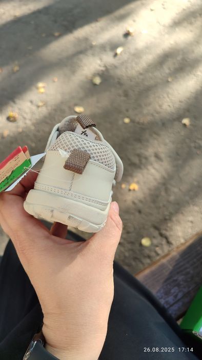 Продам сандали новые!