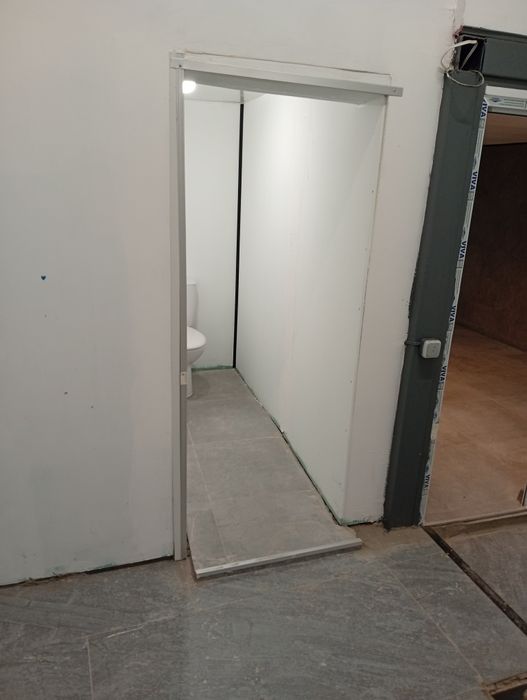 Дава се под наем Офис в Варна, ЖП Гара - 80 кв.м за 997.05 € - Снимка #2