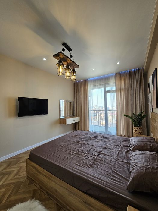 Своя. Ул. Нукусская. Авторский ремонт. 2/13/17