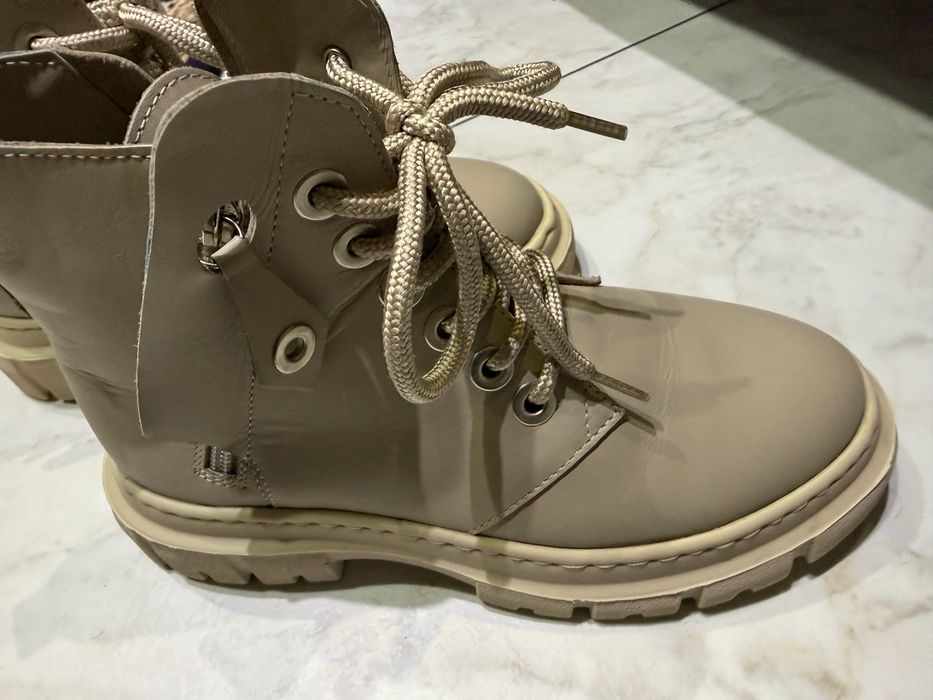 Ghete piele 36 cu fermoar