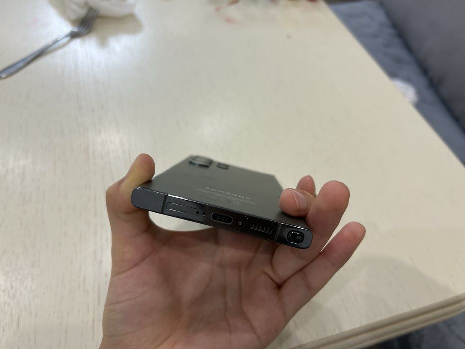 Самсунг S23 ultra