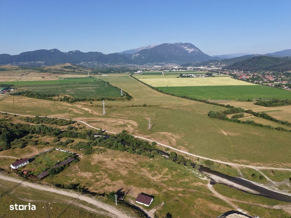 Teren Cu Amplasament Rar – Direct Pe Malul Râului Turcu, Zărnești