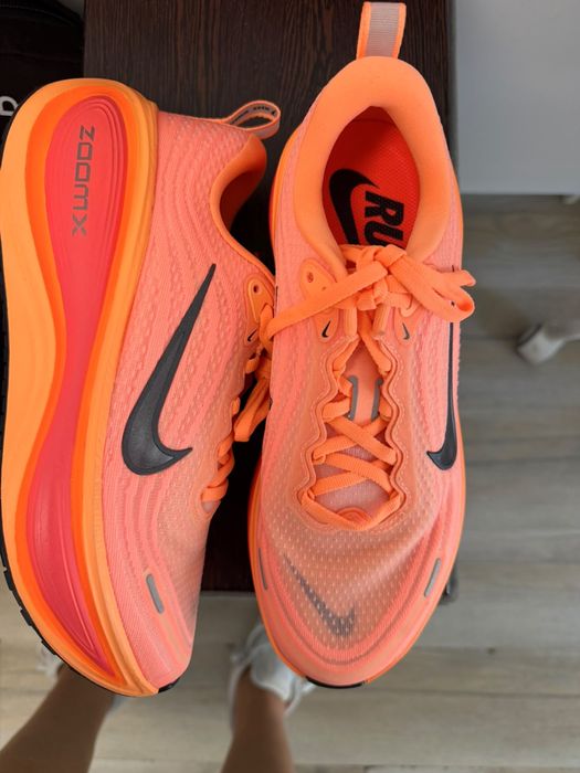 Adidasi nike vomero plus nr 40.5