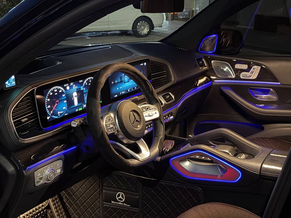 Mercedes-Benz GLS 450