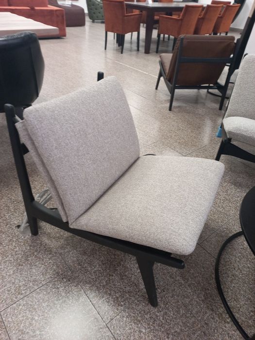 Fotoliu structura lemn piele naturala sau stofa