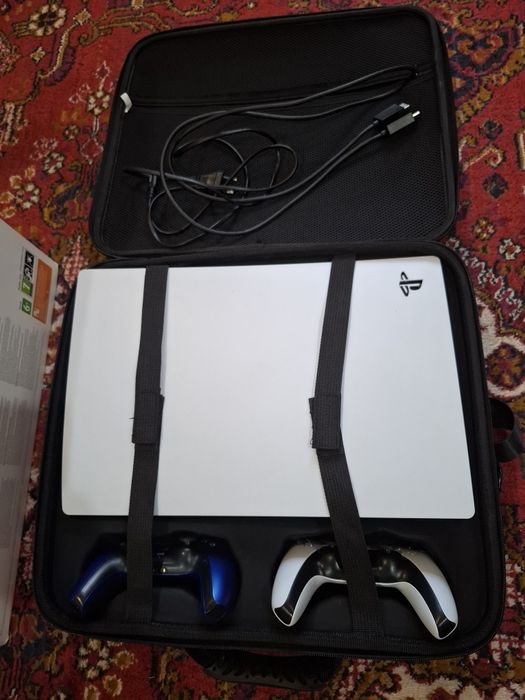 Продам Плестеишн Playstation 5