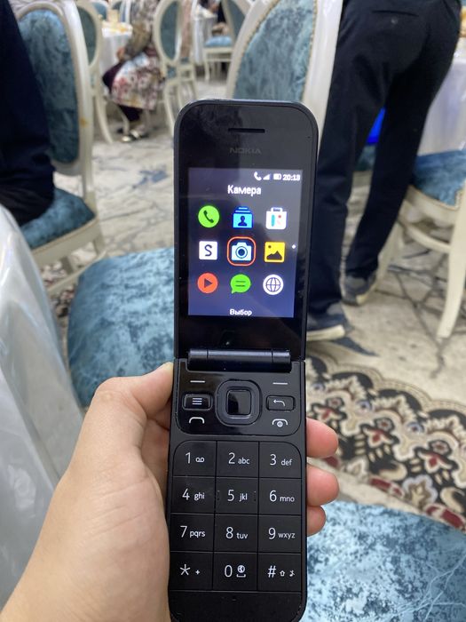 Nokia 2720 Knopichniy telefon