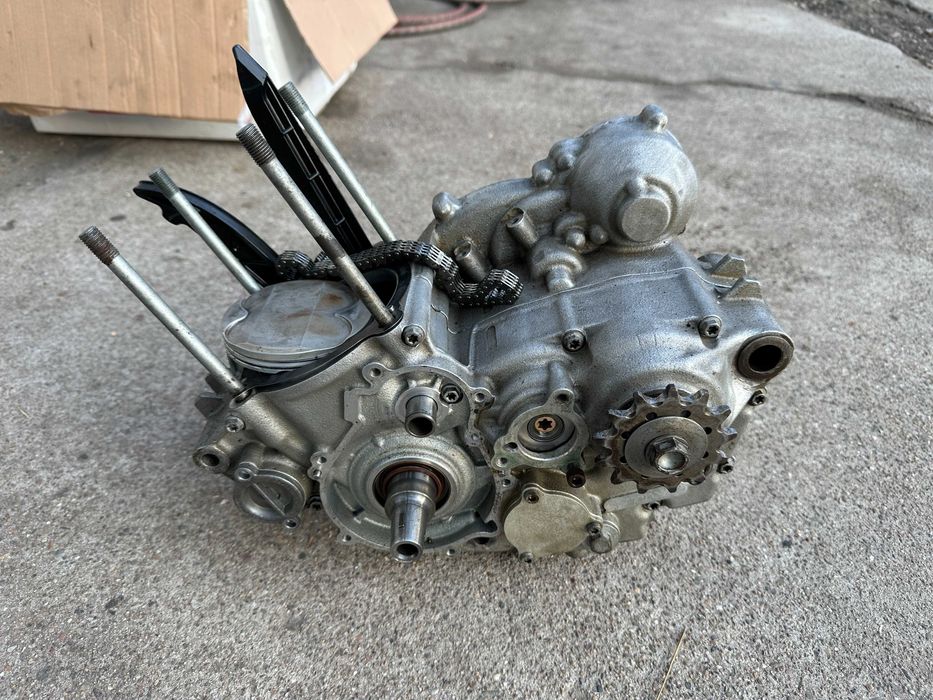 Двигател на части за KTM EXC-F, SX-F 350/250cc 2012-2015