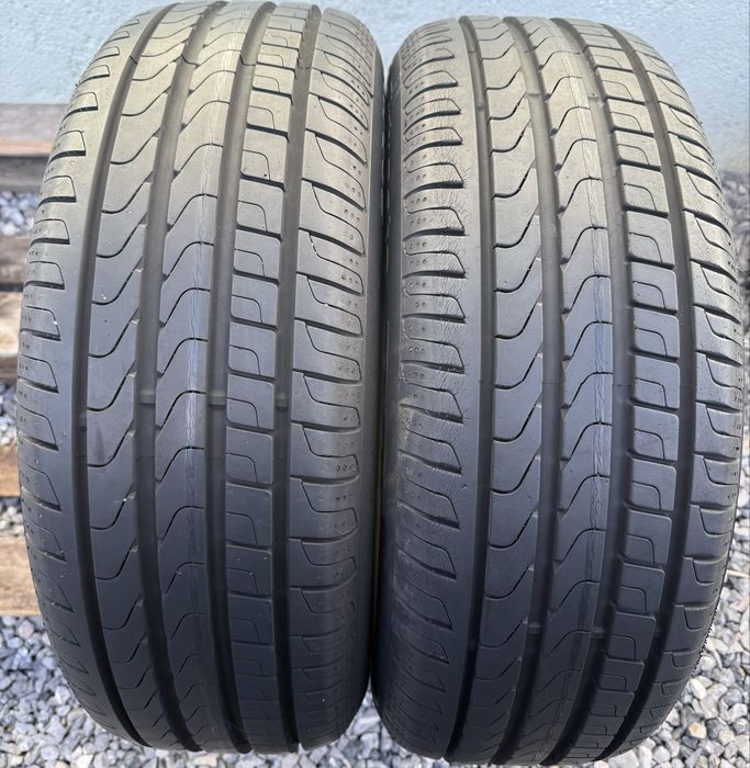2бр 205/60/16 на 7мм с 18дот Пирели