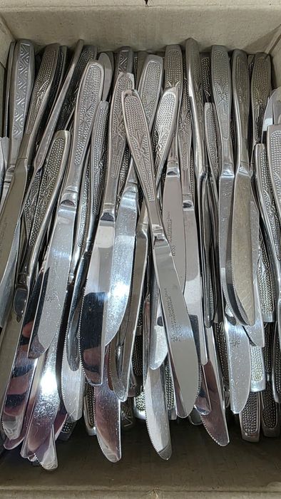 Furculite, cutite, linguri, lingurite.