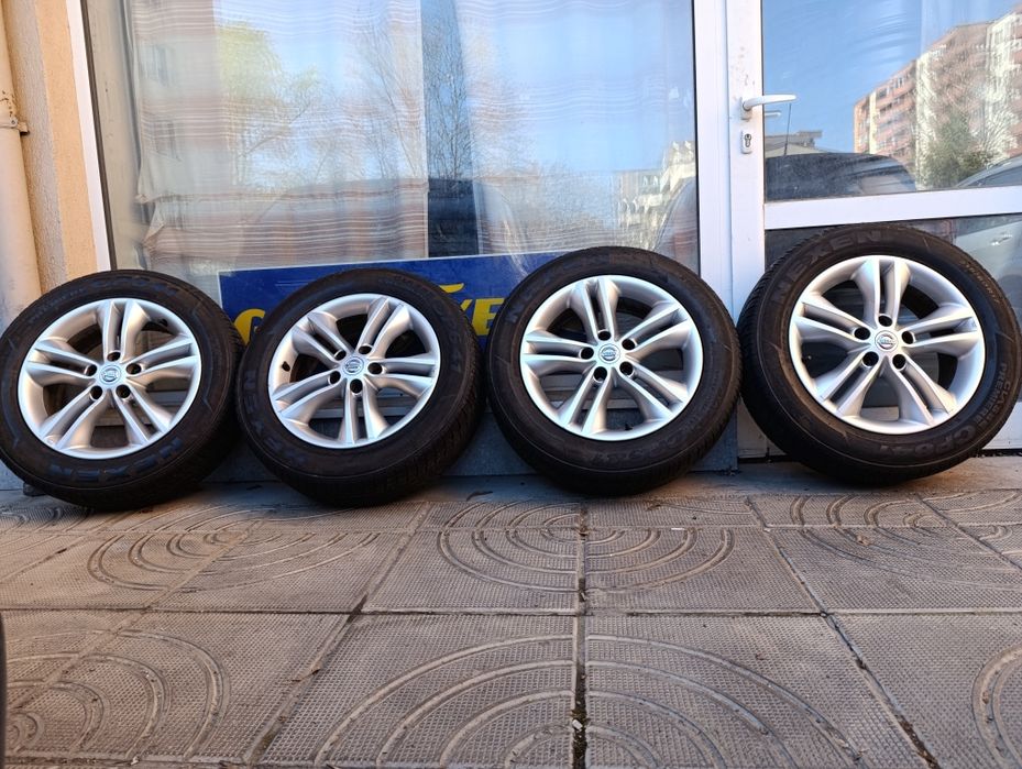 Джанти 5х114,3 17 с летни гуми