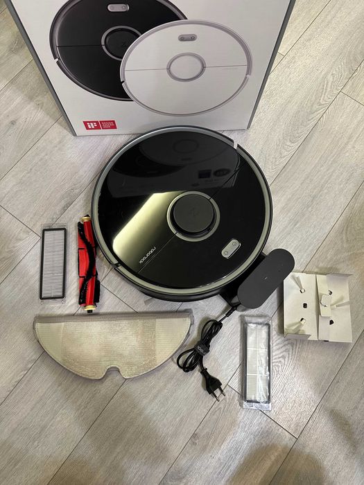 Aspirator robot Roborock S5 max cu functie mop + extra accesorii