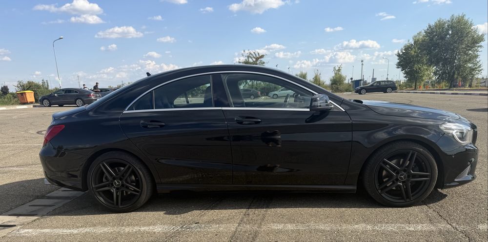 Mercedes-Benz CLA 220
