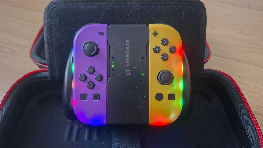 Nintendo Switch V2, 128GB карта и много екстри