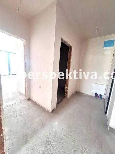 Продава се Двустаен апартамент в Пловдив, Тракия - 74 кв.м за 820 €/кв.м - Снимка #6