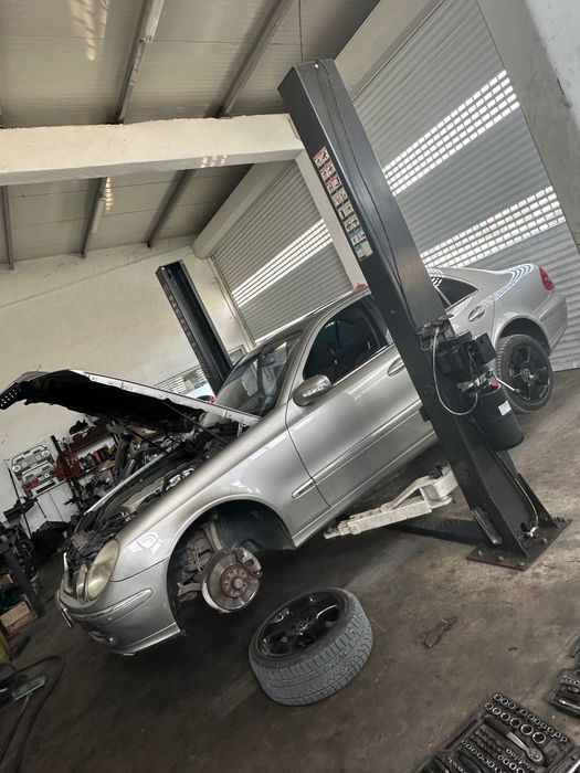 Джанти за мерцедес 18ки с 3 гуми