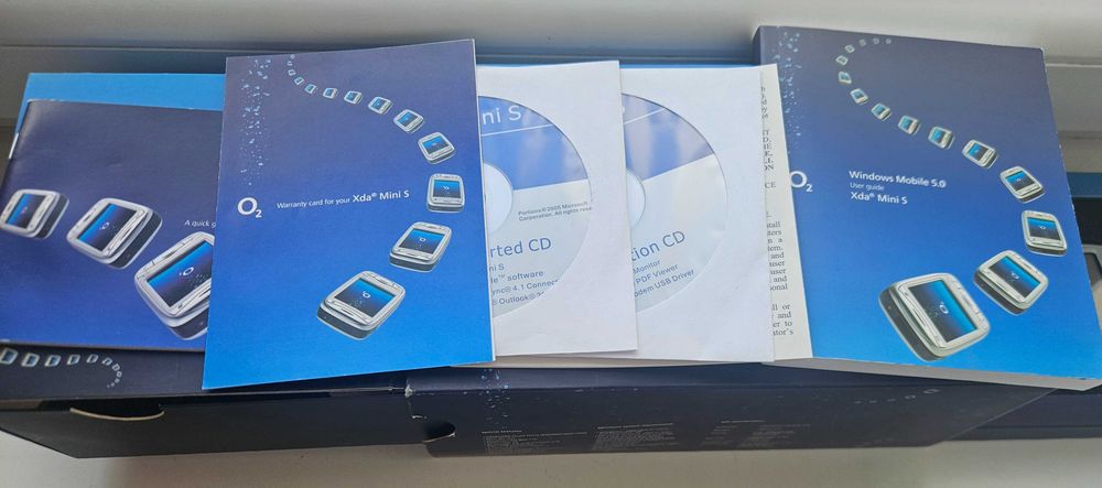 HTC Wizard / Xda Mini S Windows Mobile, пълен комплект, като нов