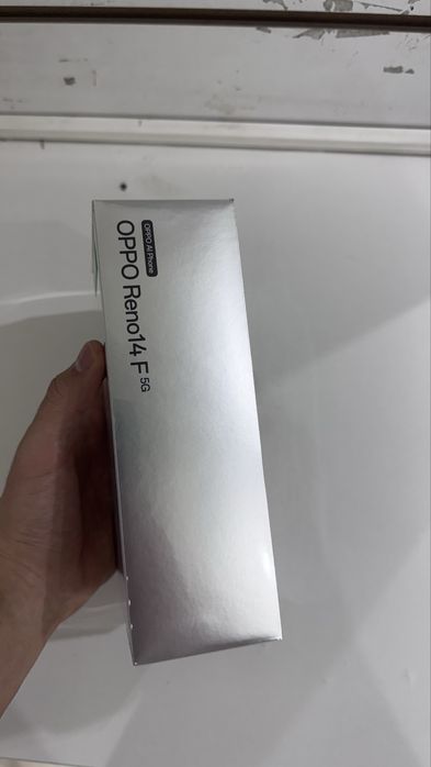 Oppo reno 14 F 5G