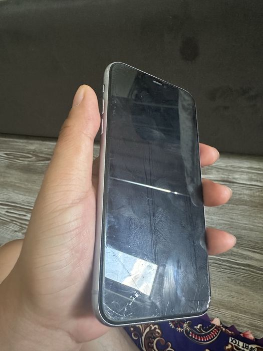 Iphone 11 128 гиг работает