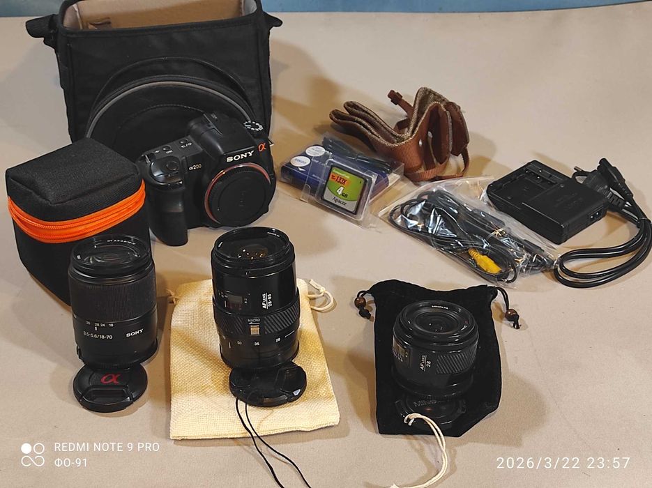 Sony а200. А-mout с обектив Minolta 28/2,8