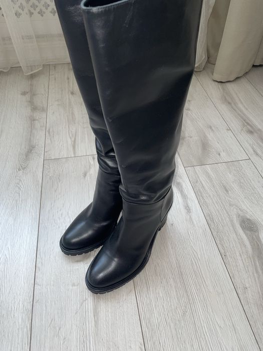 Сапоги Casadei размер 38.5