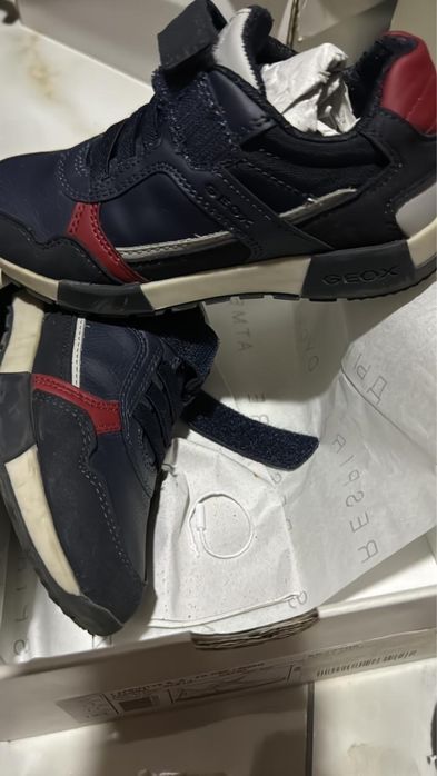 Кроссовки детские кожа, Geox 29р.