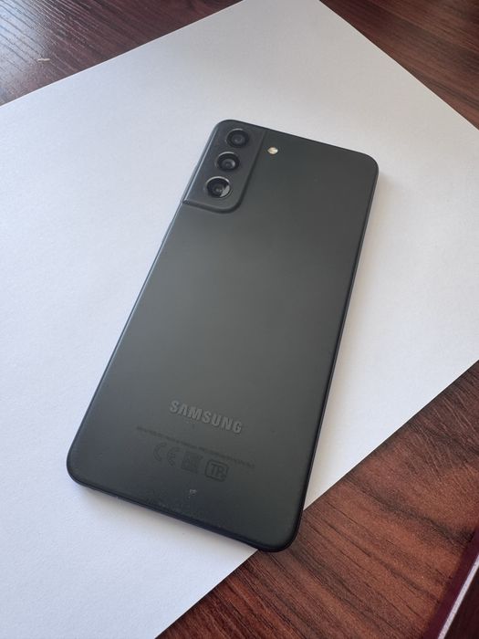 Sumsung s 21 fe, в хорошем состоянии