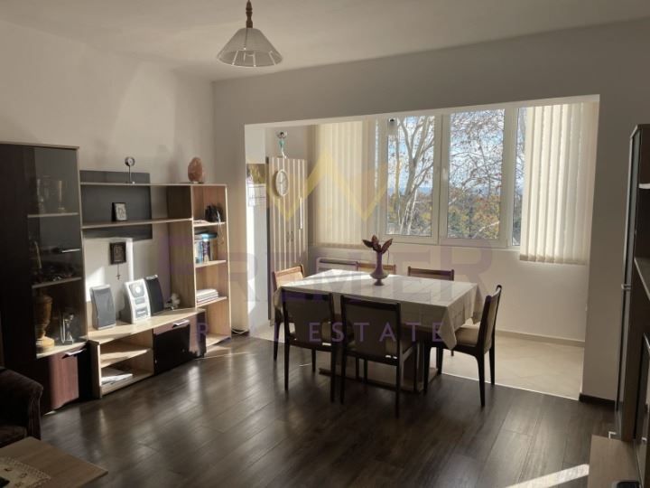 Дава се под наем Двустаен апартамент в Варна, ВИНС - 79 кв.м за 484.5 € - Снимка #4