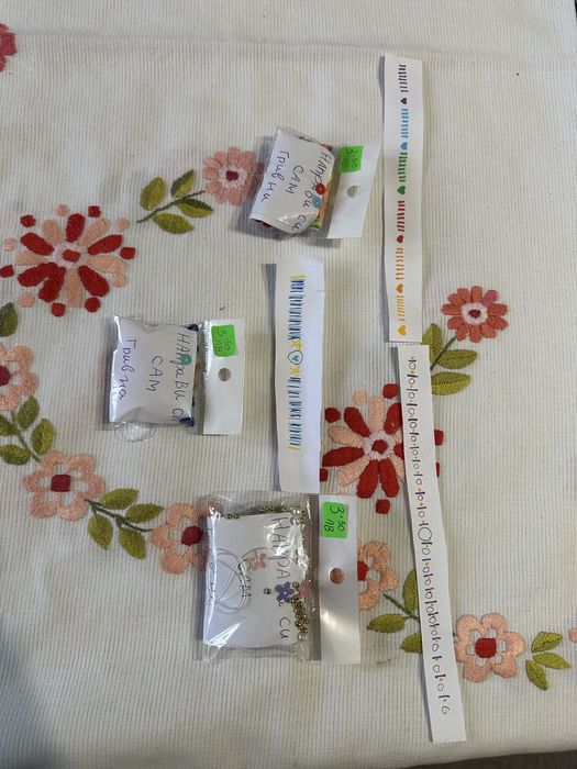 Ръчно изработени гривни