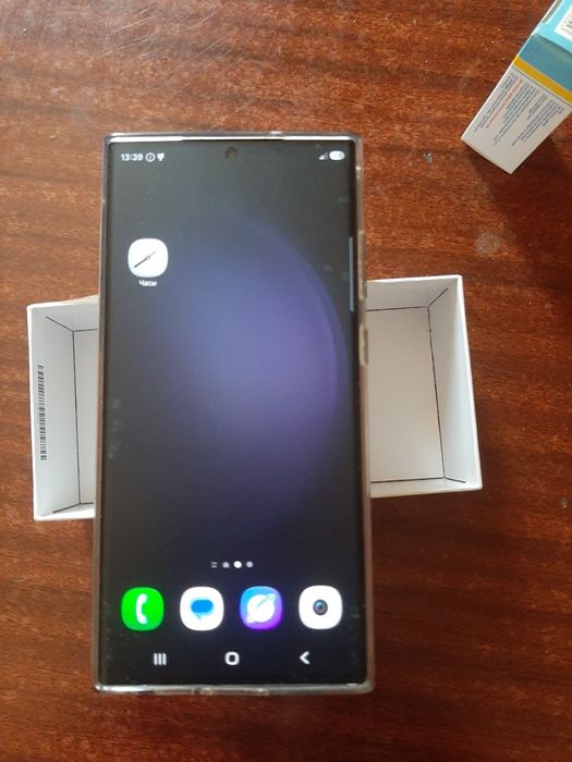Телефон SAMSUNG S-23 yltra.