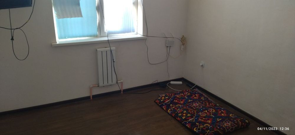 Qarshi kvartira sotiladi