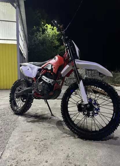 Мотоцикл PROCIDA K1 CB300F Тип Эндуро.