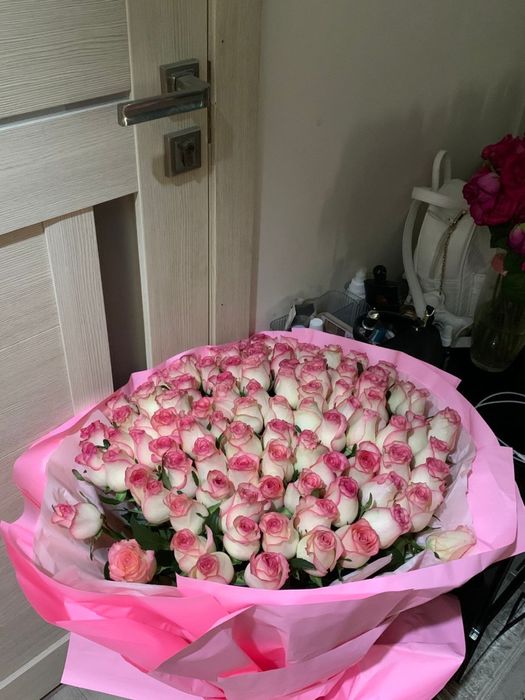 Продам букет 51 роз