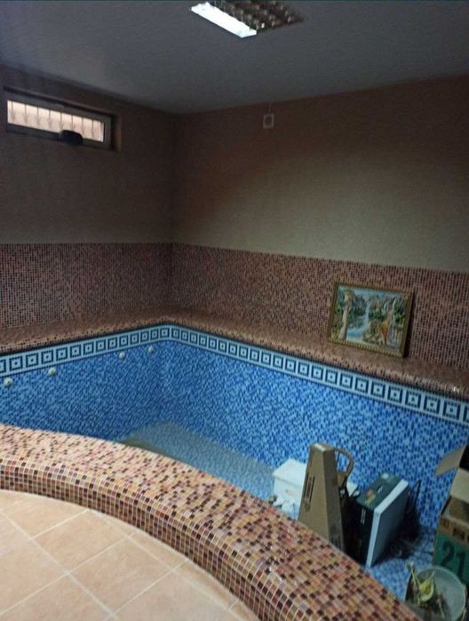 Никитина. Продается дом на 2 сотках. м. БИЙ. Срочно