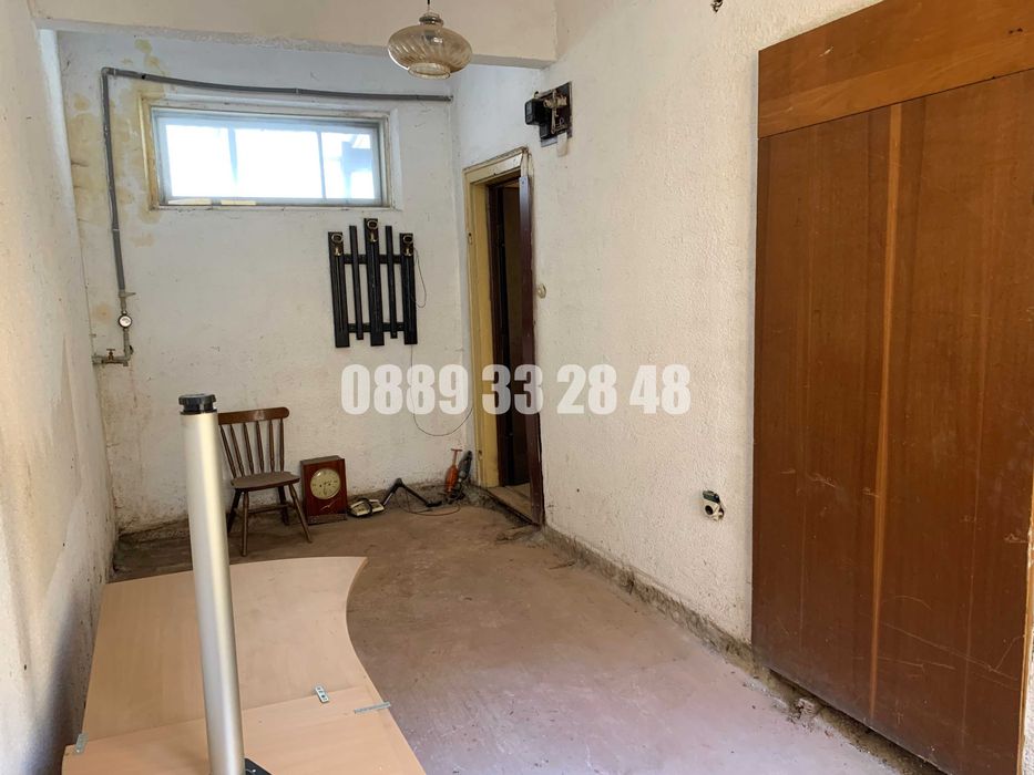 Продава се Двустаен апартамент в София, Център - 87 кв.м за 1828 €/кв.м - Снимка #11