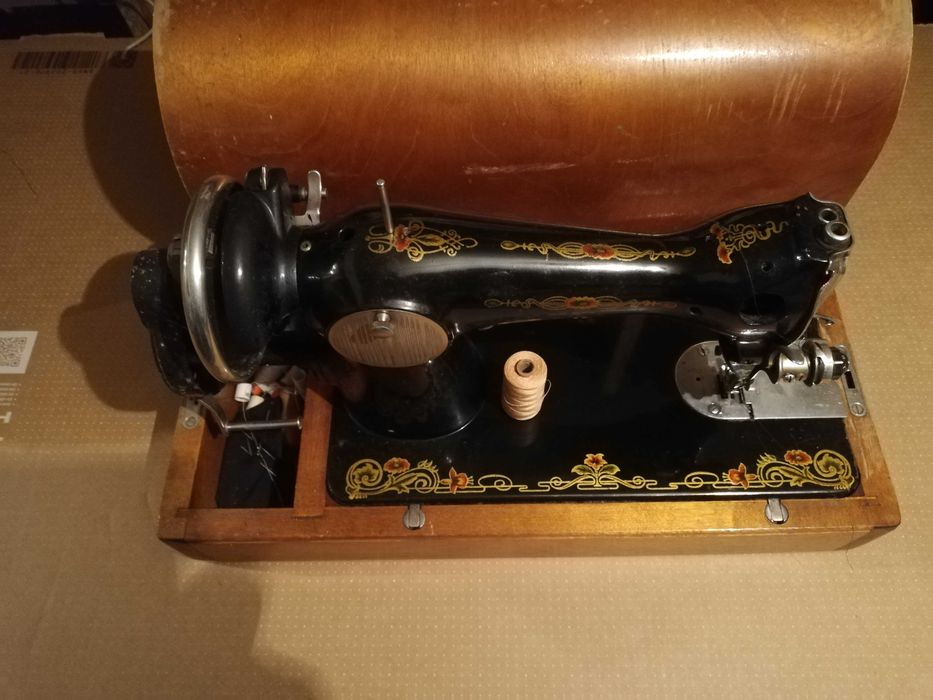 Шевна машина Сингер в отлично дъстояние