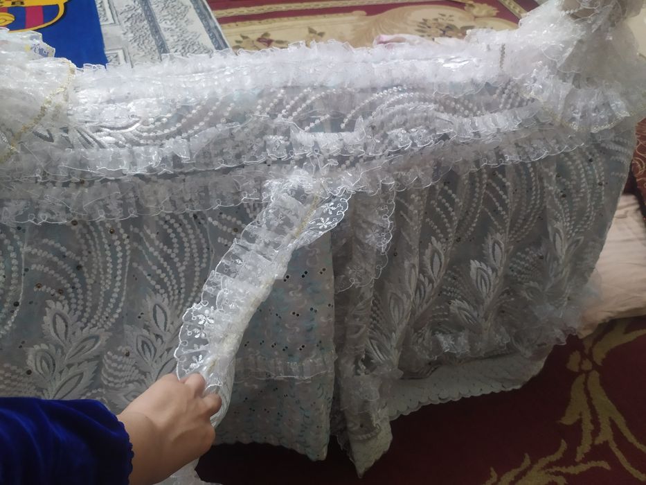 Beshik sotiladi yangidek