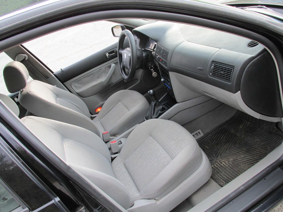 Golf 4 1.6 SR на части