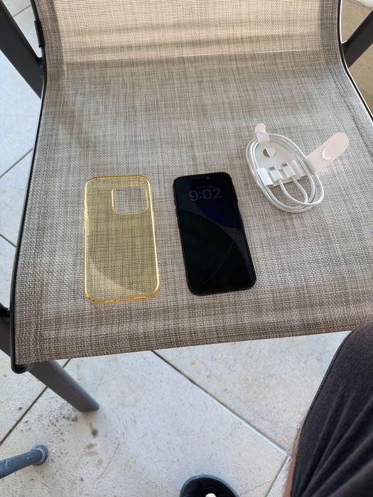 iPhone 16 pro 256gb