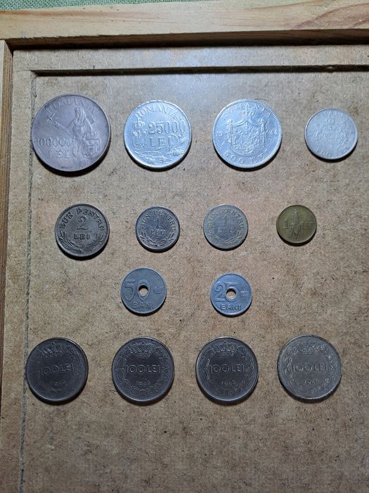 De vinzare monede vechi