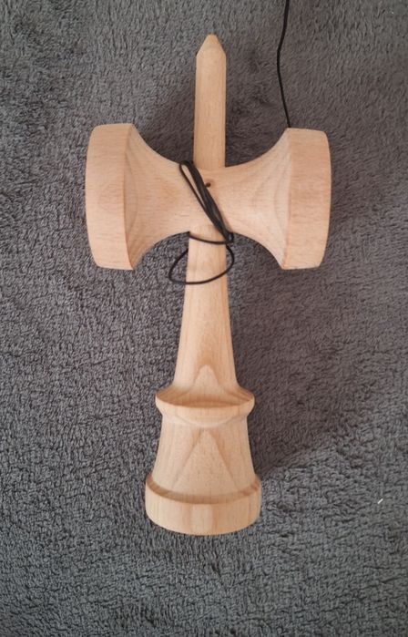 Ken lambo  krom kendama