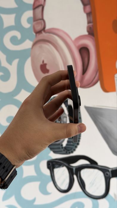 iPhone 15 128GB