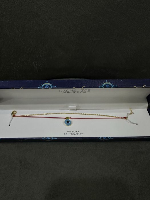 Гривни Swarovski и кулие от перли